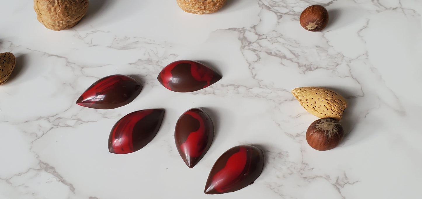 Moulded Bonbon