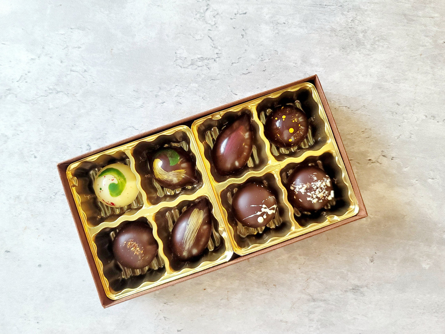 8 Piece Chocolate Box